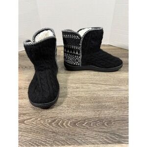 Muk Luks Cozy Cabin Knit Slipper Boots Black White Faux Fur Lined Large 9-10